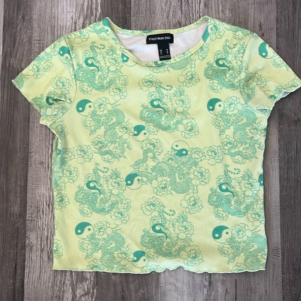 Medium streetwear society yin yang crop top